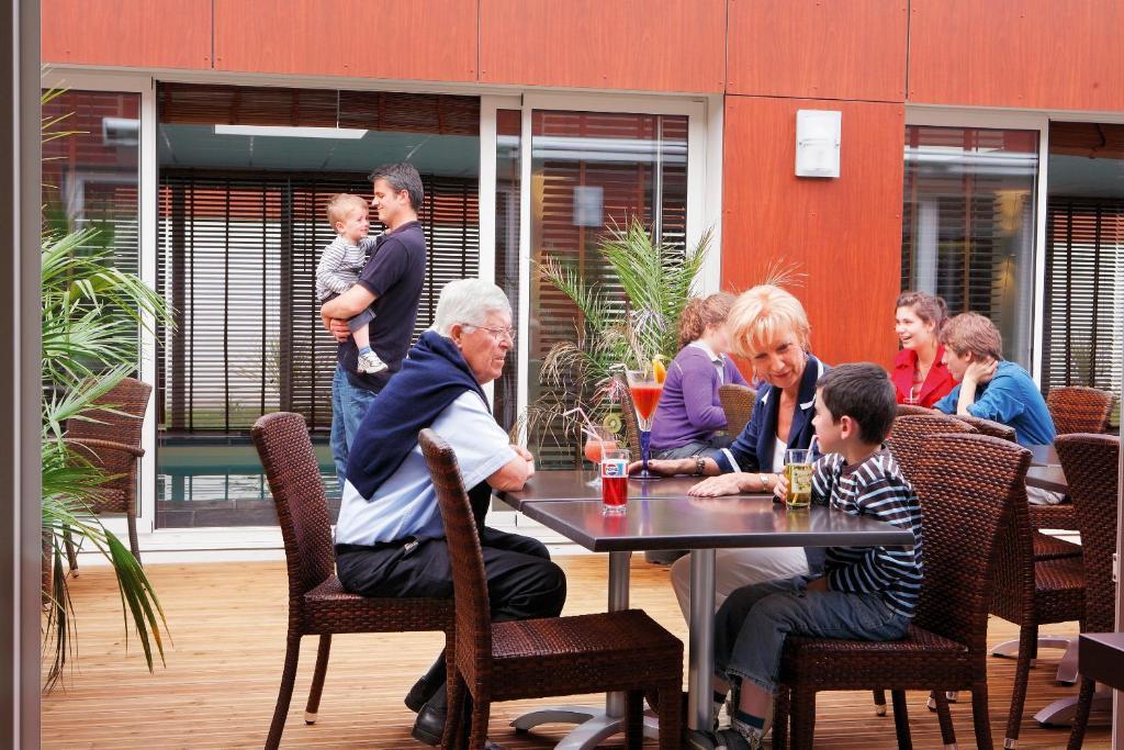 Ibis Styles Morlaix Hotel Bagian luar foto